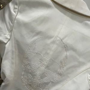 Skull Embellished White Blazer Sz 4 Glamour Campaign NWT
